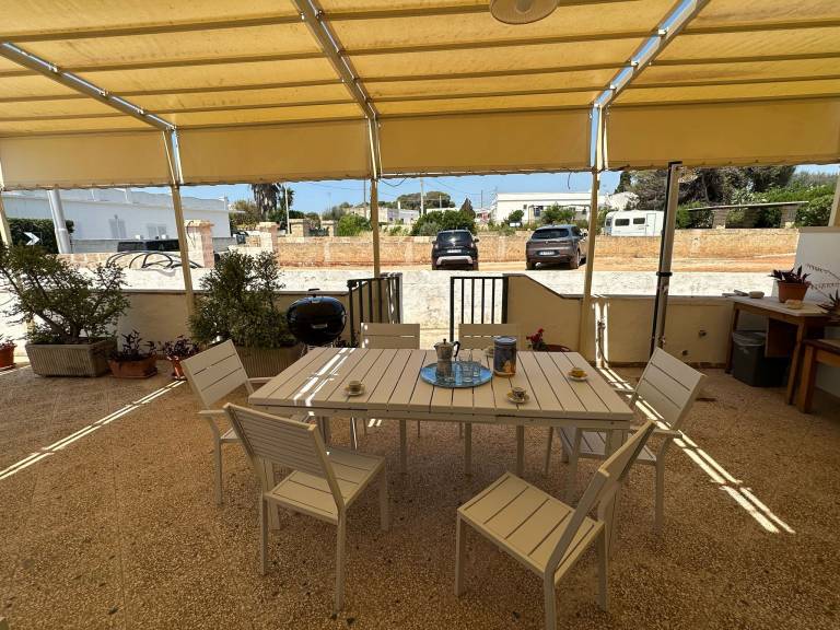 Vacation home with grill — photo 5
