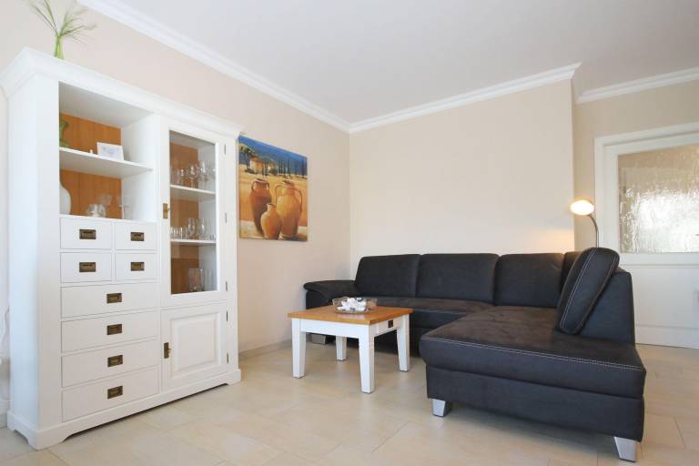 Holiday apartment with sauna, patio & garden — photo 4