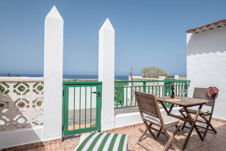 Traditional Holiday Home "Casa Verode" in Alcalá with 2 Terraces and Sea View — photo 4