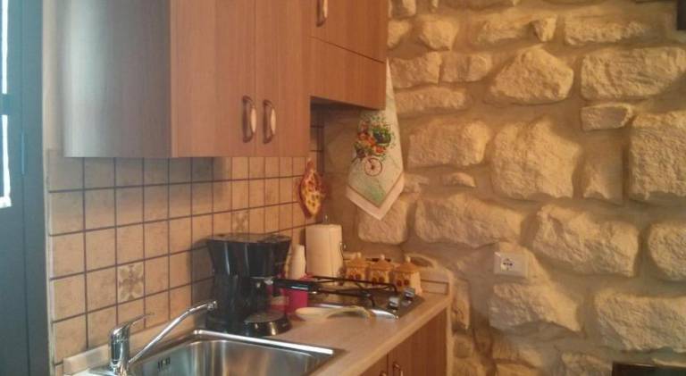House with 1 room for 2 persons — photo 3