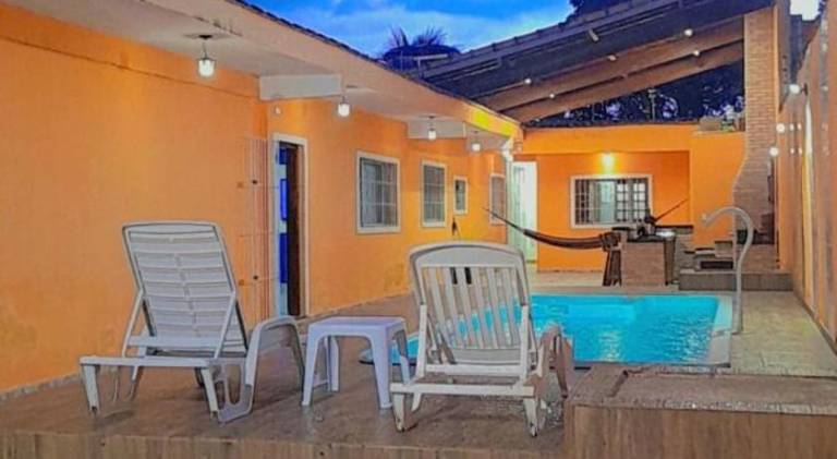 Charming vacation home with pool | Pet-friendly — photo 3