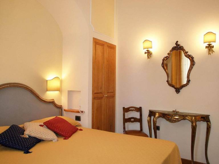 Private room with terrace | Garden view — photo 3