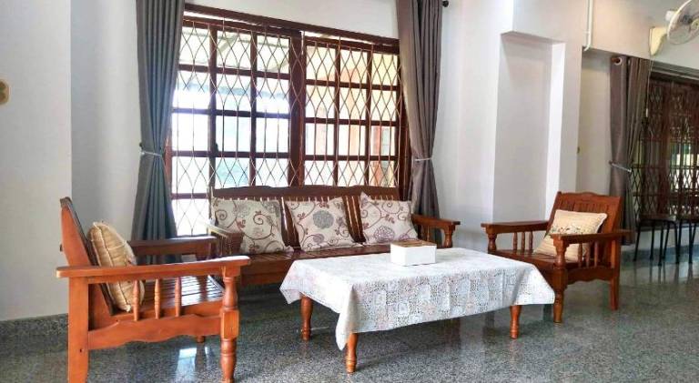 House with 4 rooms for 12 persons — photo 4