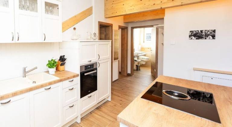 Holiday apartment with jacuzzi | Pet-friendly — photo 3
