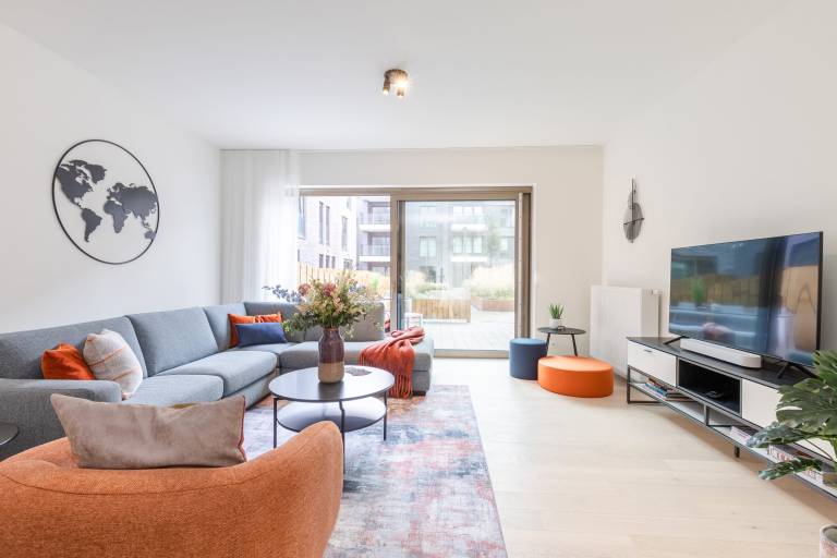 Huswell New holiday home with parking near the beach