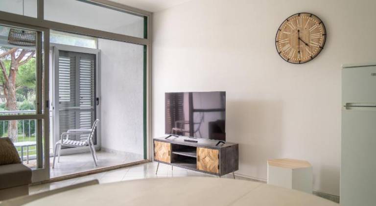 Apartment with garden, pool & terrace | Pets allowed — photo 2