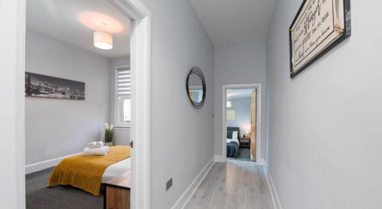 Apartment with 2 rooms for 4 persons — photo 3