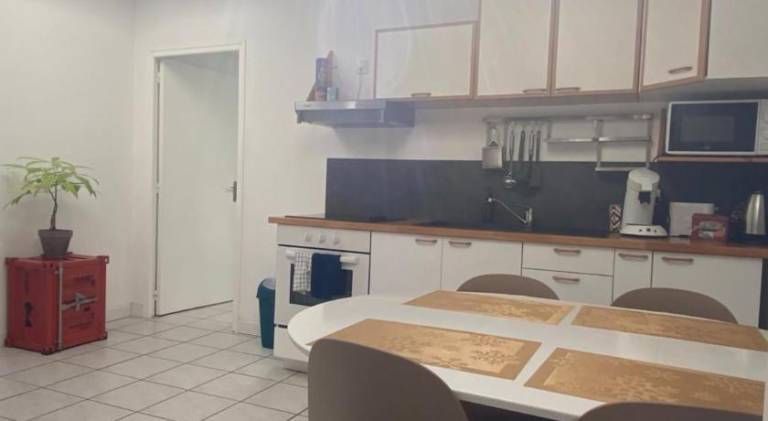 Apartment with 1 room for 5 persons — photo 4