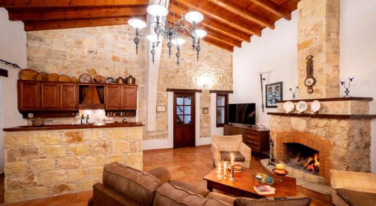 House with garden, jacuzzi & terrace — photo 2
