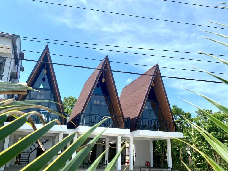 Apartment with BBQ, yard & pool | Water view | Good for workation | Pets are welcome — photo 5