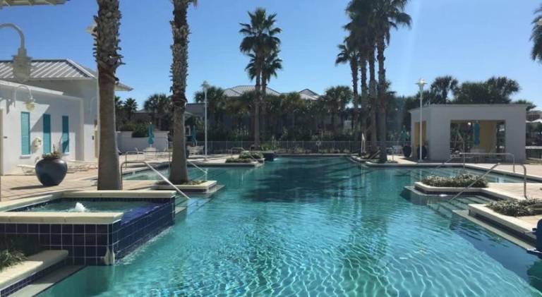 House with pool | Close to the beach | Pet-friendly — photo 3