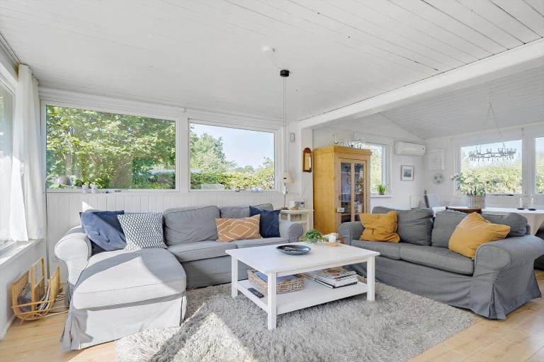 Vacation home with terrace & barbecue | Next to the beach | Pets allowed — photo 4