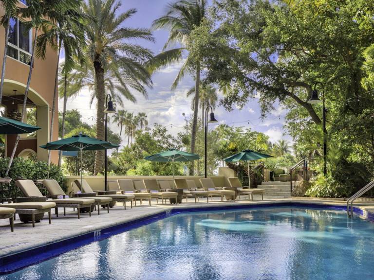 Rent a vacation house in sunny Coconut Grove - HomeToGo