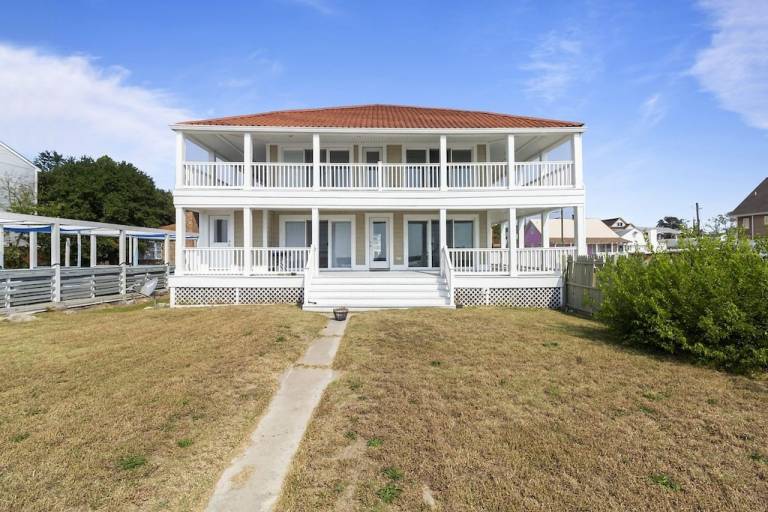 House  Willoughby Spit