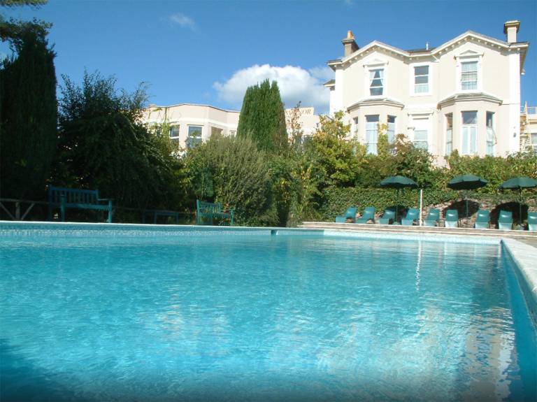 Abbey Sands Hotel — photo 4