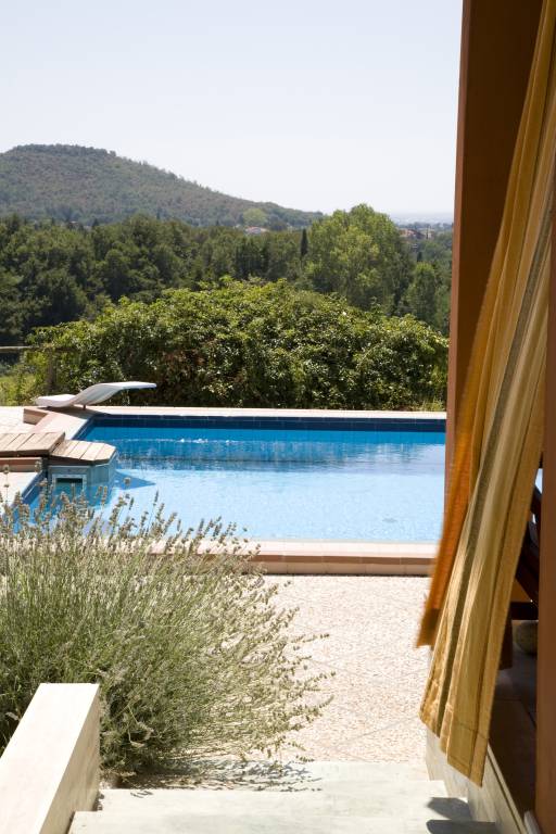 Children-friendly villa with barbecue, yard & patio | Nature view | Dogs allowed — photo 5