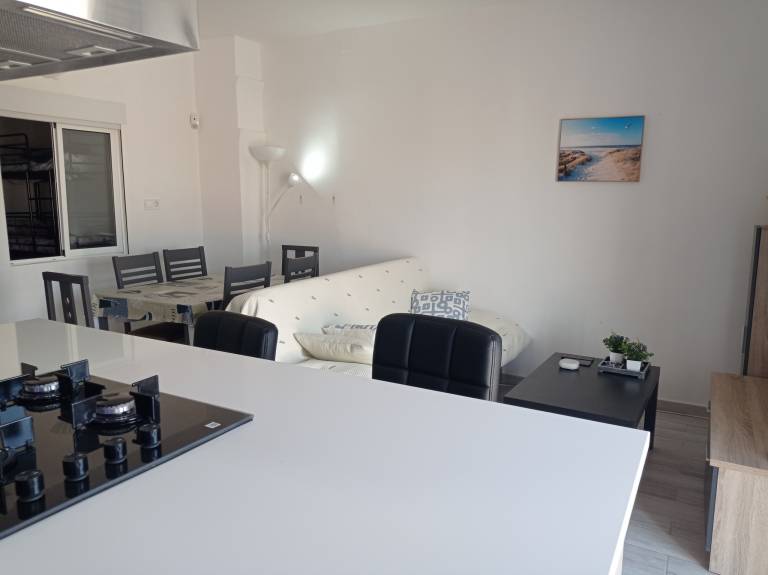 Fully equipped wonderful rental apartment with terrace | Beach nearby | Pet-friendly — photo 2