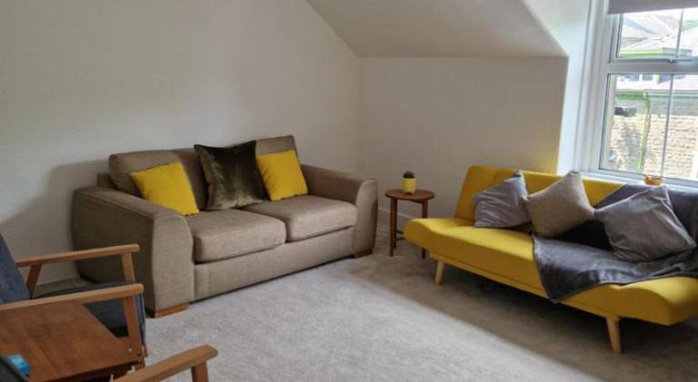 Wonderful rental apartment | Pets are welcome in Buxton
