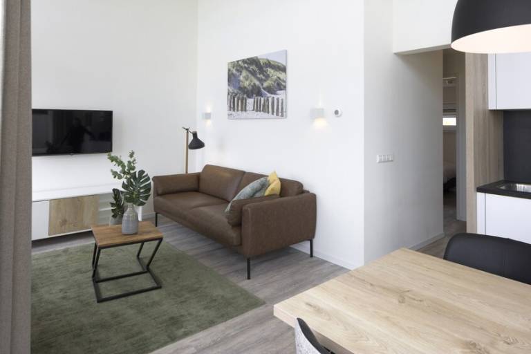 Fully equipped charming bungalow with heated pool, garden & terrace | Pets allowed in Kamperland