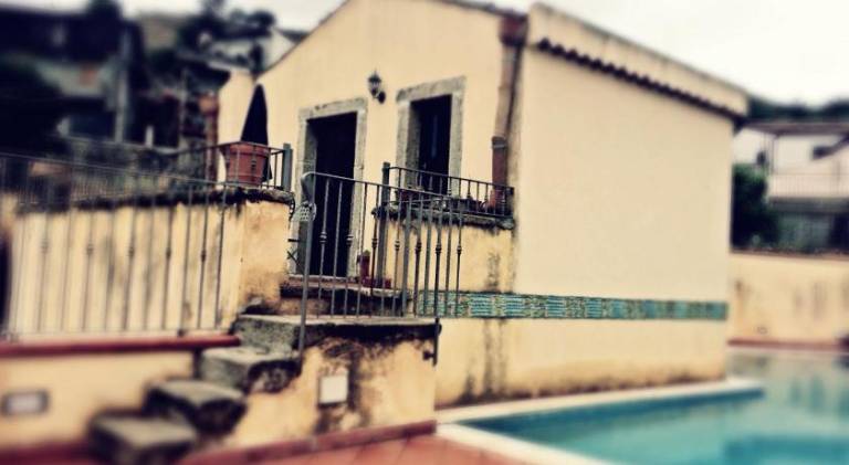 House with pool, patio & garden in Letojanni