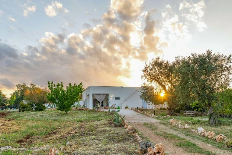 Child-friendly vacation home with garden, terrace & grill | Perfect for remote work | Pets are welcome in Ostuni