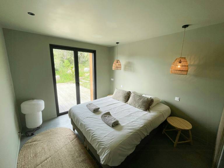 Child-friendly ample house with private pool, terrace & barbecue | Water view | Pet-friendly — photo 4