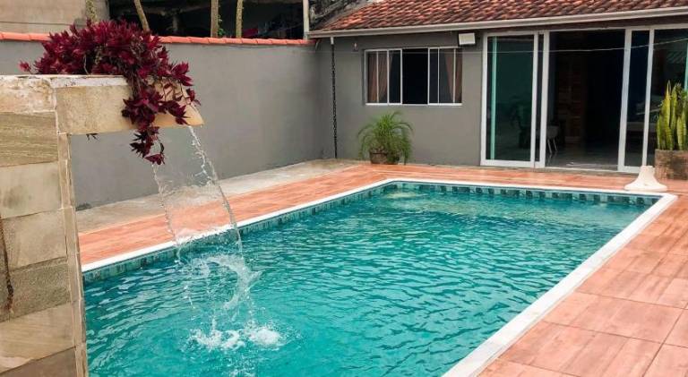 Vacation home with pool | Pet-friendly in Itanhaém