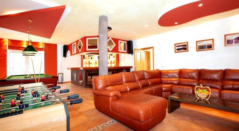 Villa with pool | Pet-friendly — photo 5
