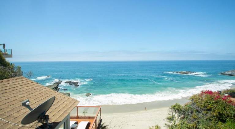 OCEAN FRONT Beach HOUSE! Private Stairs to SAND! — photo 3