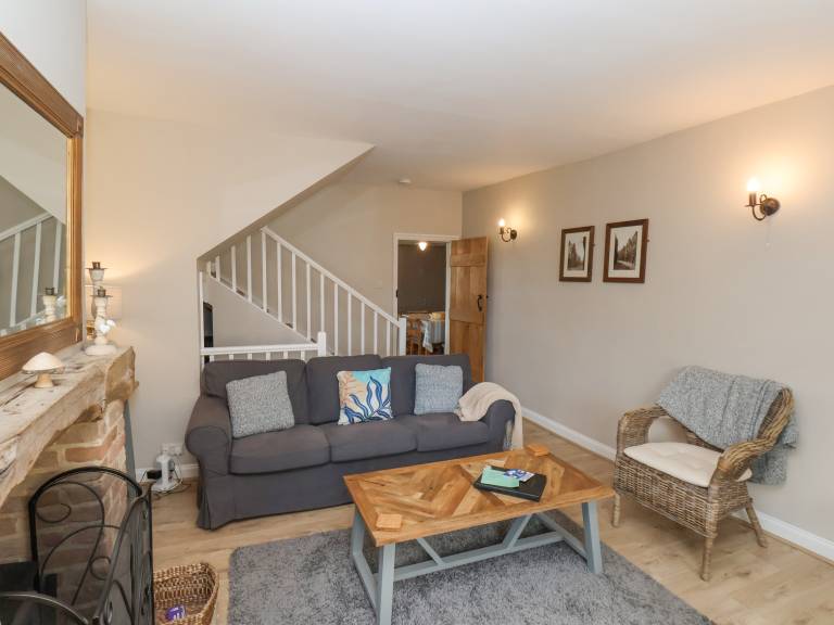 Children-friendly nice cottage with patio & yard | Beach nearby | Pets allowed — photo 5