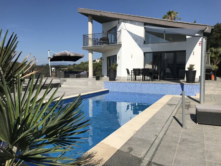 Villa Lloret Blau