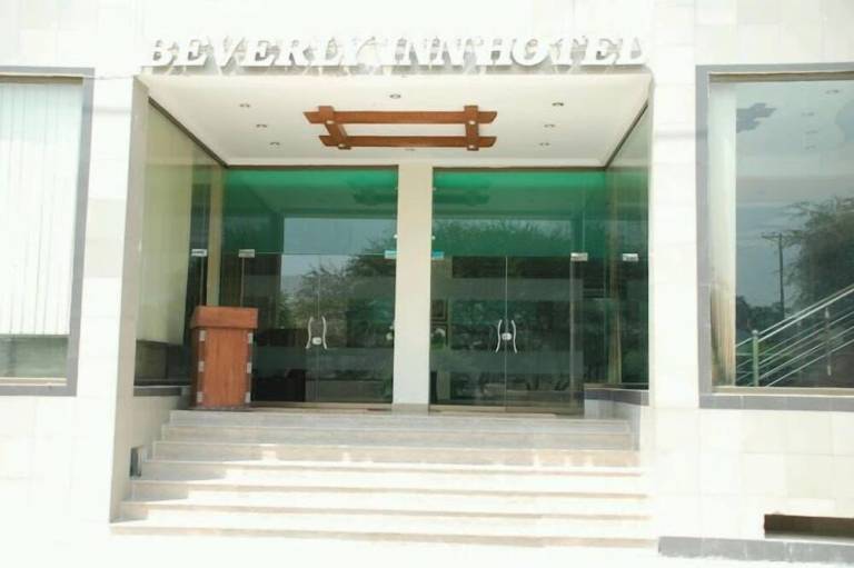 Beverly Inn Hotel