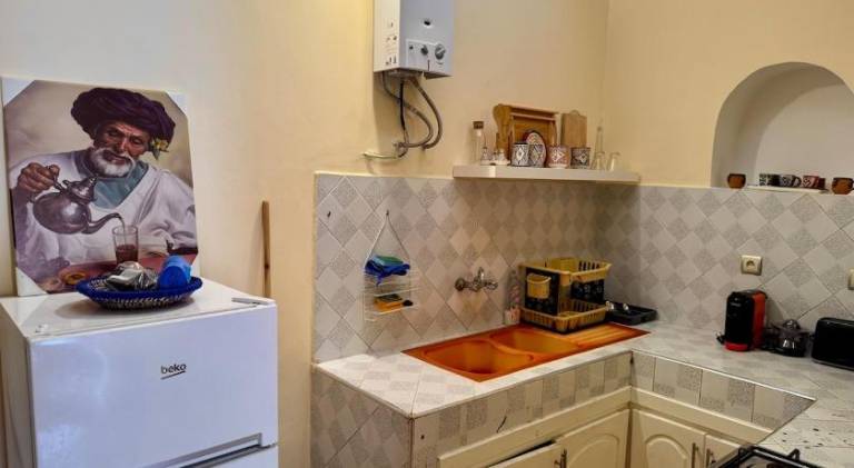 Villa with yard — photo 4