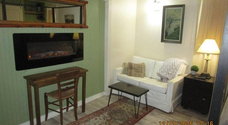 Lovely rental apartment | Pet-friendly — photo 2