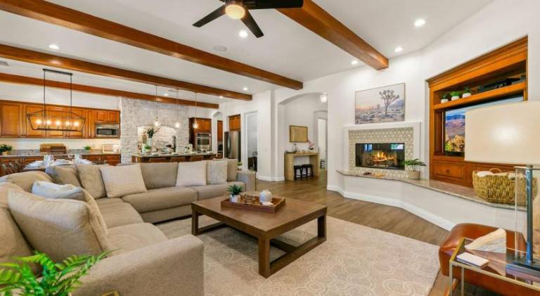 House with pool & jacuzzi | Perfect for remote work — photo 3