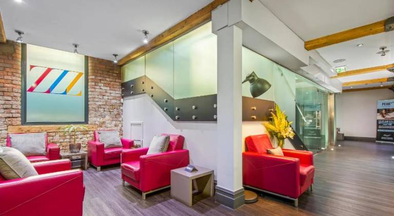 Nice serviced apartment | Close to Manchester Town Hall | Suitable for remote work | Pet-friendly — photo 3