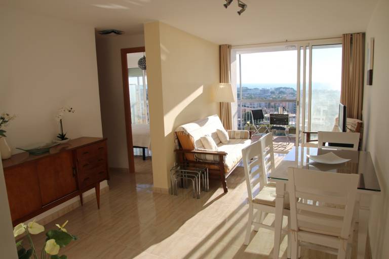 Rental apartment with pool, yard & patio — photo 5