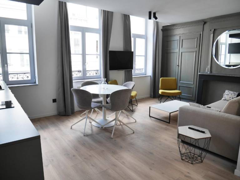 Apartment  Lille-Centre