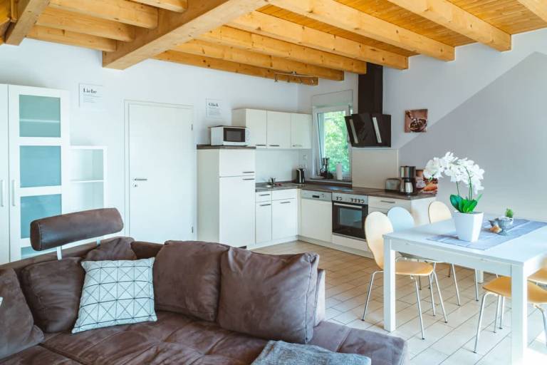 Family-friendly pleasant house with BBQ & garden | Pets allowed — photo 3
