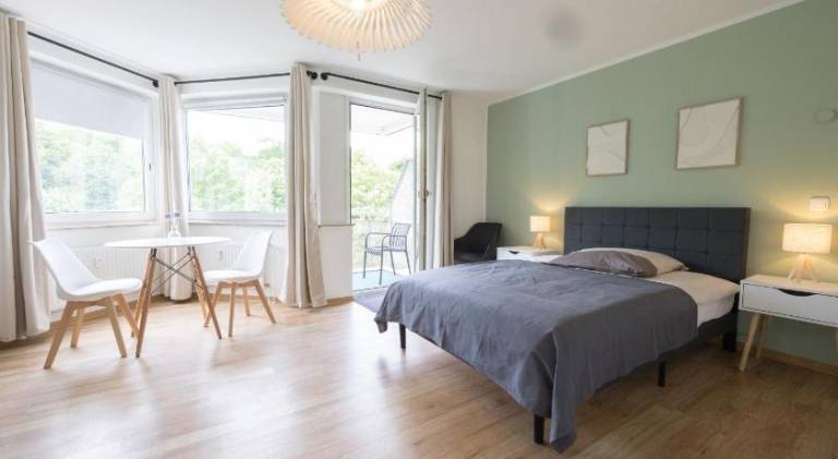 Apartment with 2 rooms for 6 persons in Essen