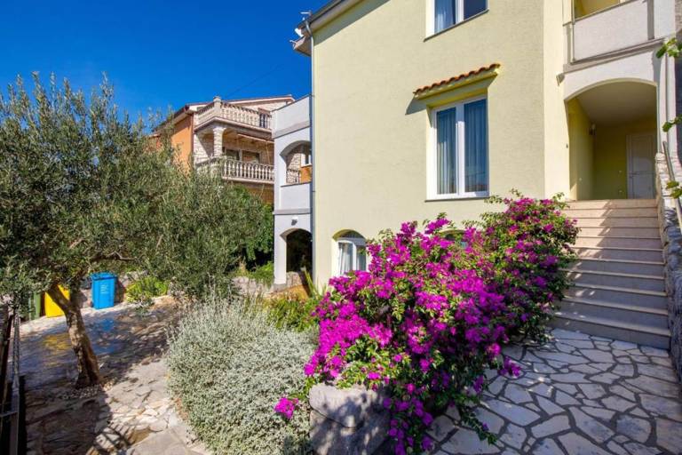 Apartman  Bakarac