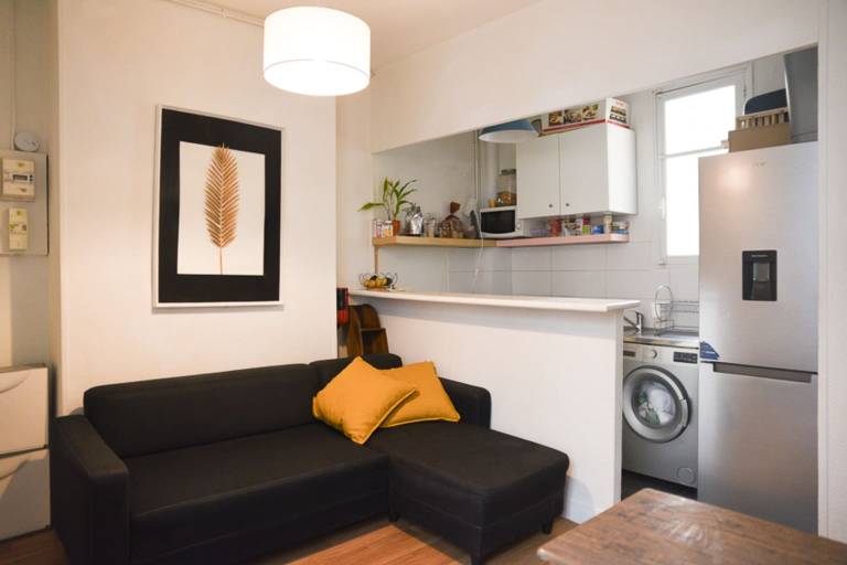Cozy apartment in the heart of the 10th