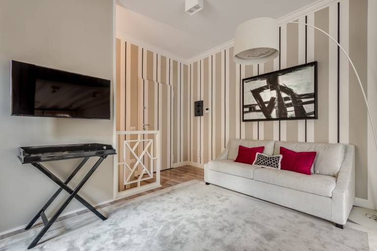 Fully equipped rental apartment with fast internet & patio | Close to Ponte Vecchio | Perfect for remote work | Pets are welcome — photo 5