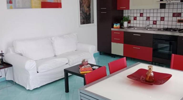 Rental apartment with 2 rooms for 6 persons — photo 2