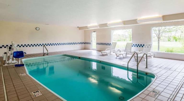 Quality Inn Kearney South — photo 3
