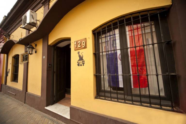 Black Cat Hostel in Asunción