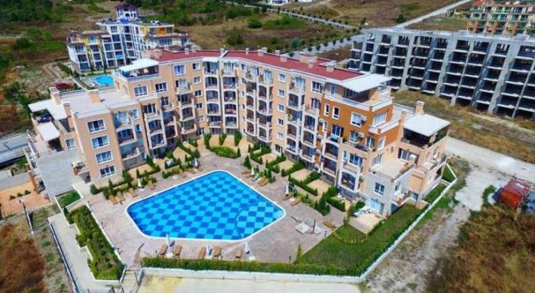 Apartment with pool | Next to the beach | Pets are welcome in Varna