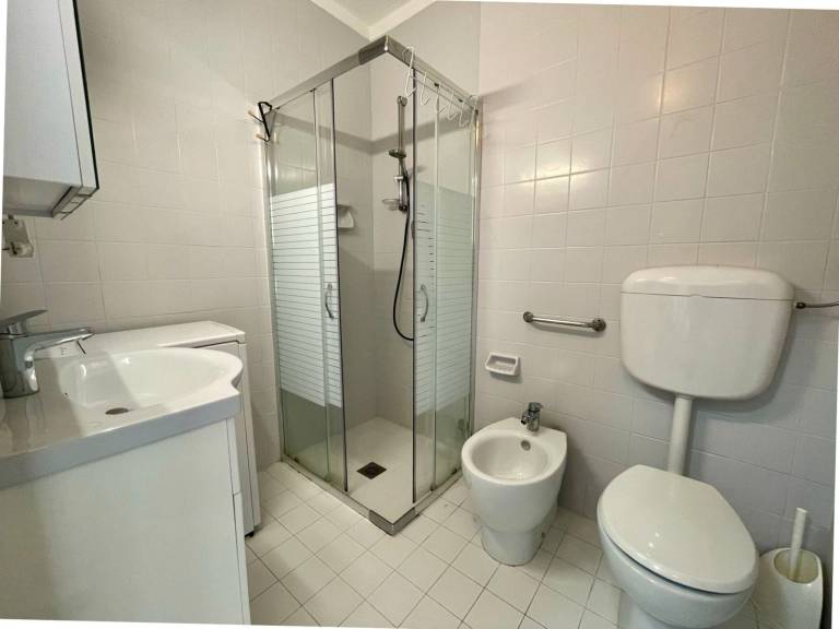 Family-oriented apartment with pool | Pool view | Next to the beach | Pets are welcome — photo 4