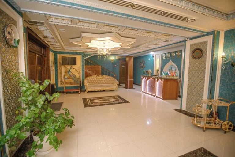 Dendi Plaza — photo 2