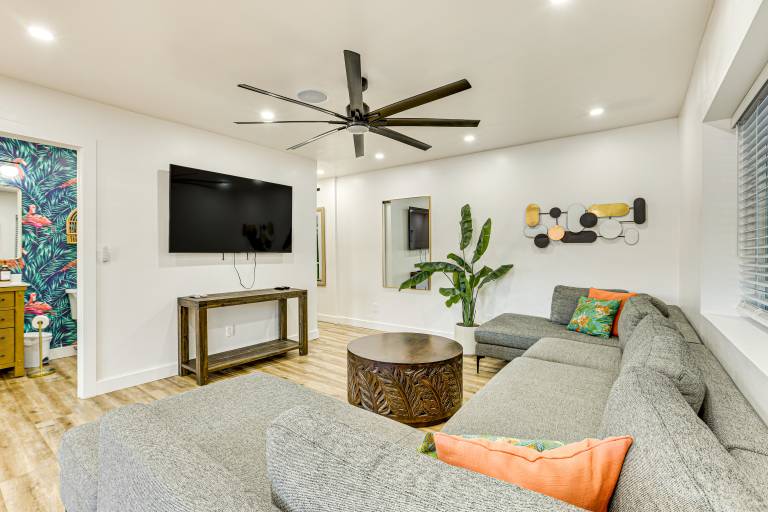 Multi-Home Retreat on Colorado River w/ Boat Dock! — photo 5